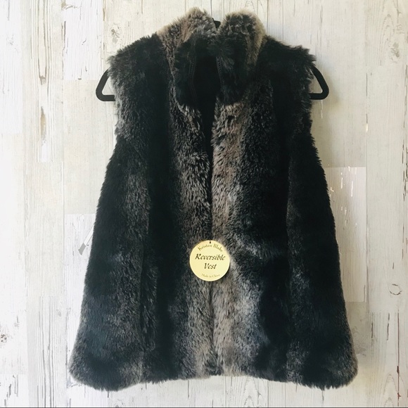 Kristen Blake Jackets & Blazers - Kristen Blake Reversible SOFT WARM Faux Fur Vest
